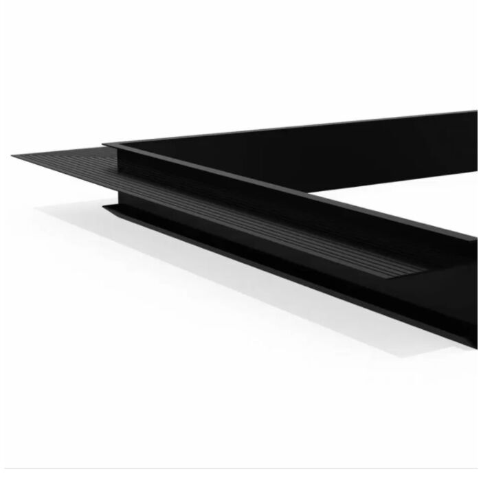 Roval Dakrand Binnenhoek 60 x 64 mm RAL 9005